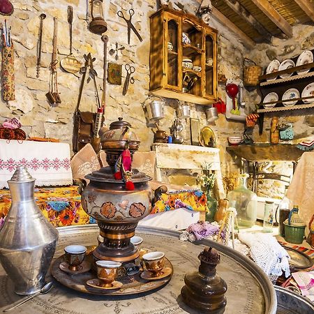Hobbithousebademler Bed and Breakfast Urla Exterior foto