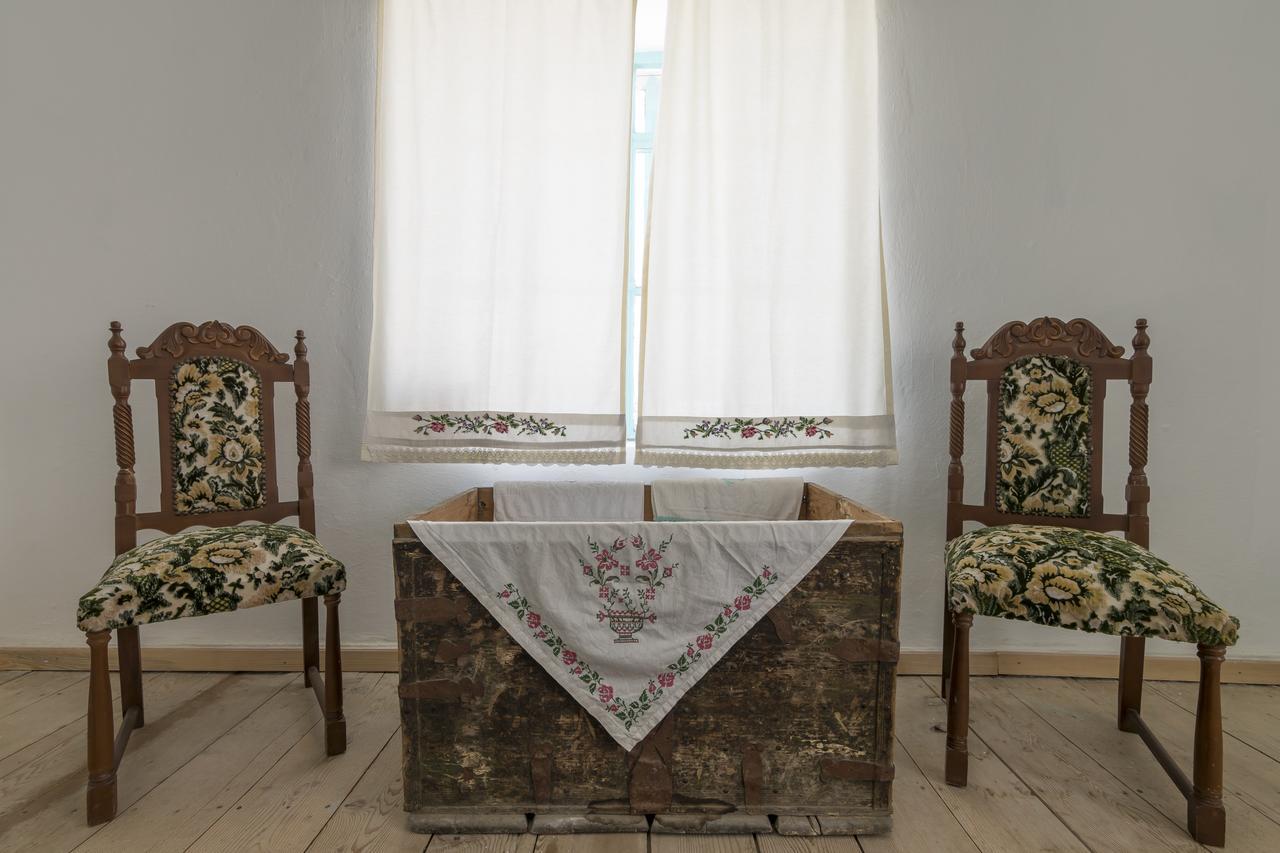 Hobbithousebademler Bed and Breakfast Urla Exterior foto