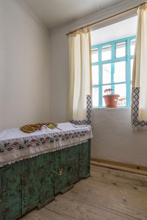 Hobbithousebademler Bed and Breakfast Urla Exterior foto