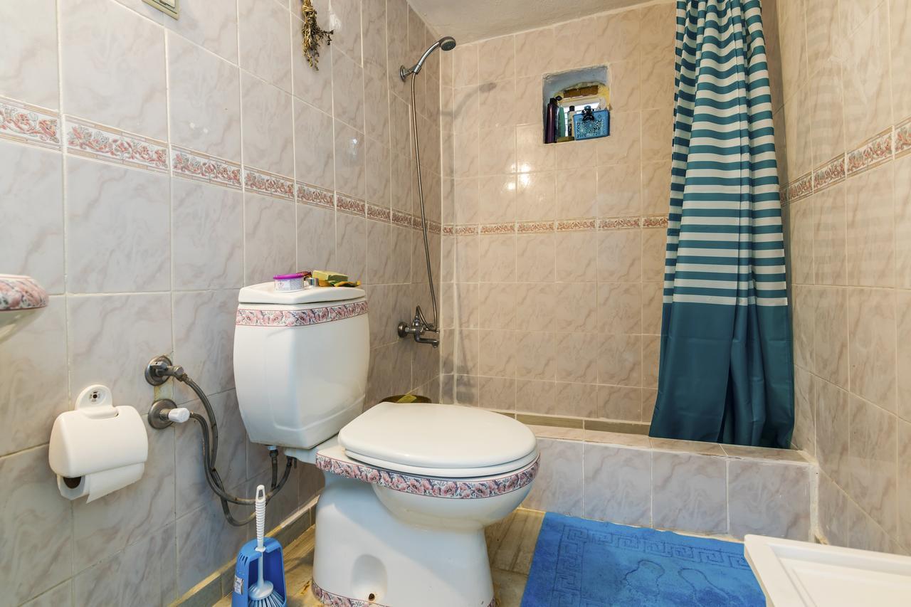 Hobbithousebademler Bed and Breakfast Urla Exterior foto