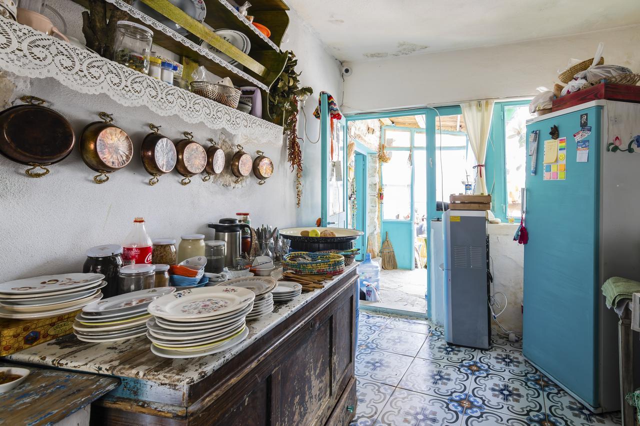 Hobbithousebademler Bed and Breakfast Urla Exterior foto