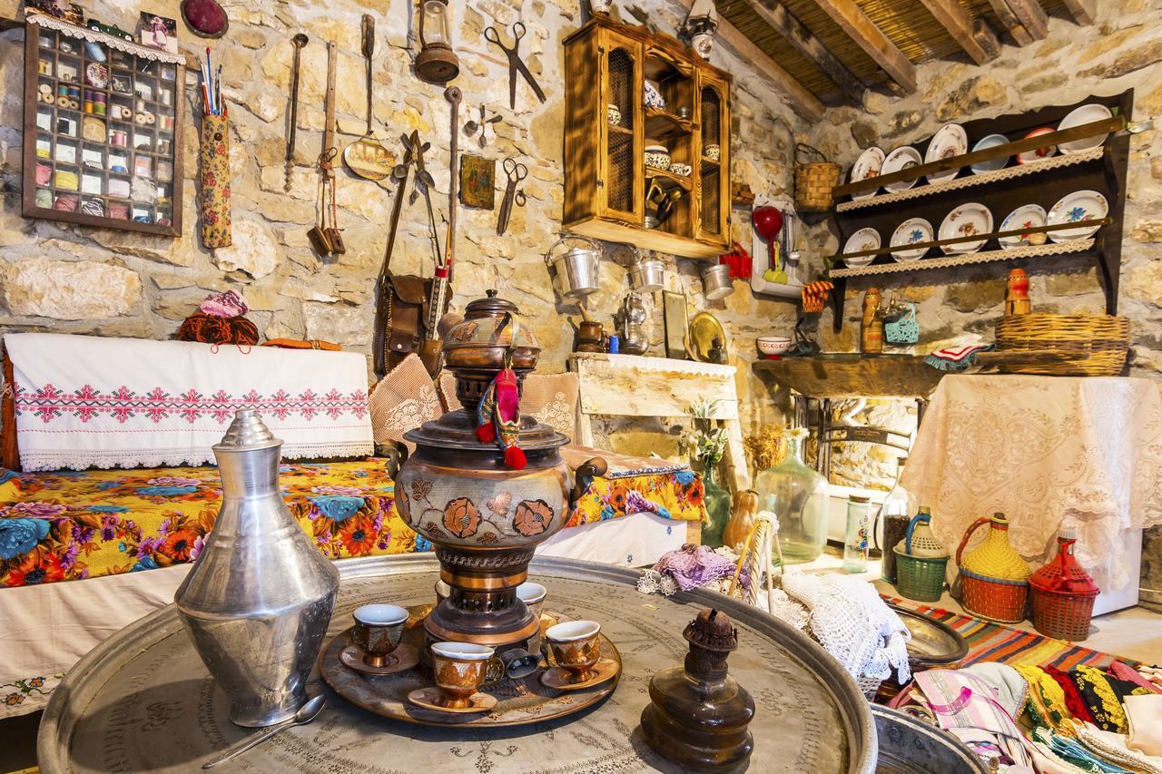 Hobbithousebademler Bed and Breakfast Urla Exterior foto