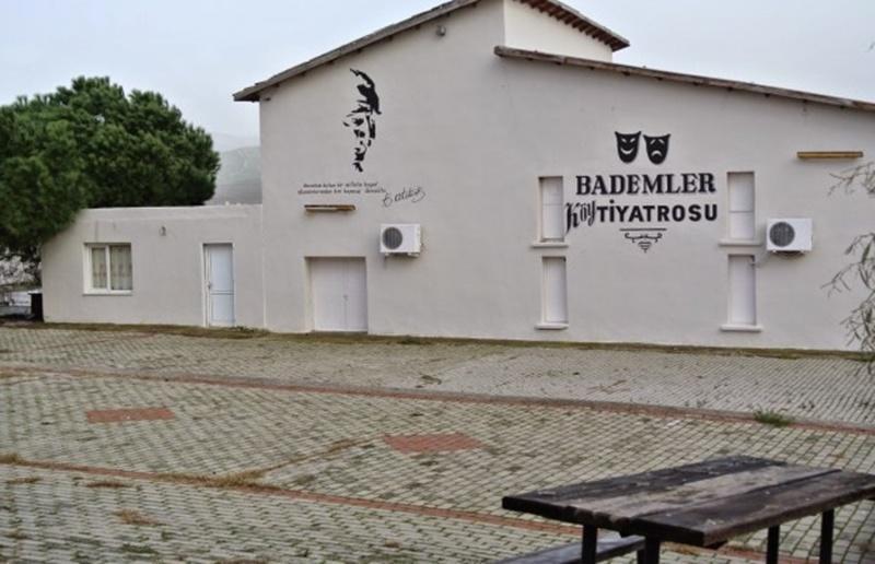 Hobbithousebademler Bed and Breakfast Urla Exterior foto
